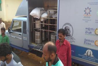 Akshaya Patra meal distribution vehicle arrived at distribution centre
